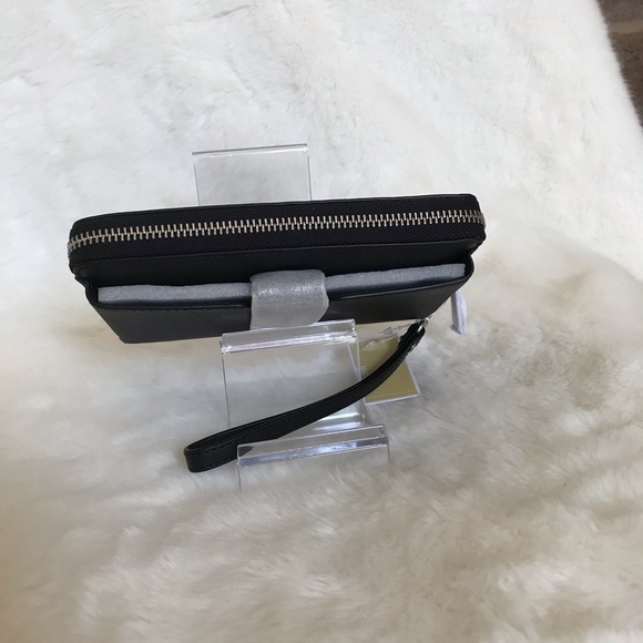 Michael Kors Jet set Travel MD ZA phone holder - Picture 4 of 7